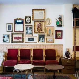 Хостел Pars Teatro (adults Only), Барселона